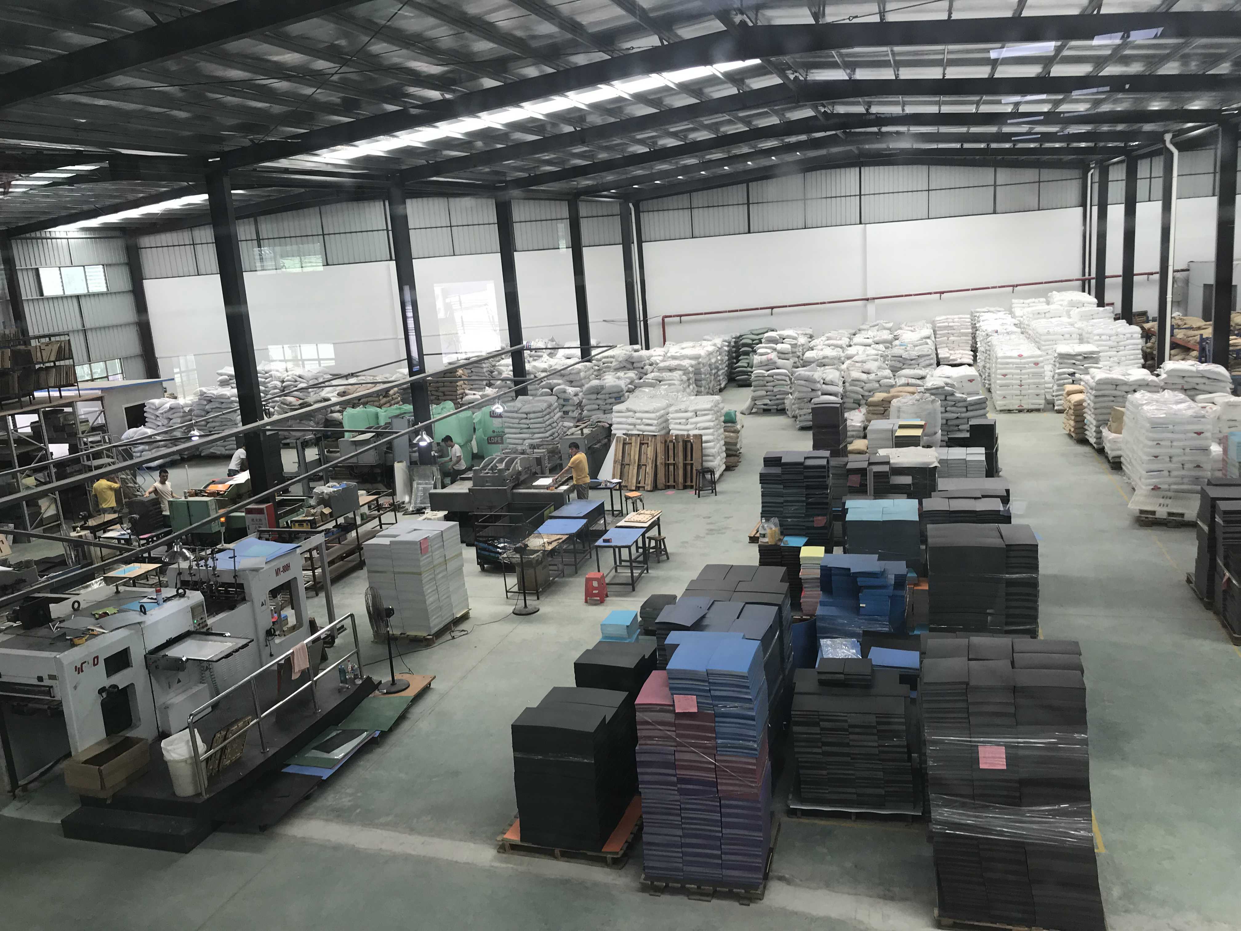 Dongguan Hande Plastic Technology Co., Ltd. Card Binders