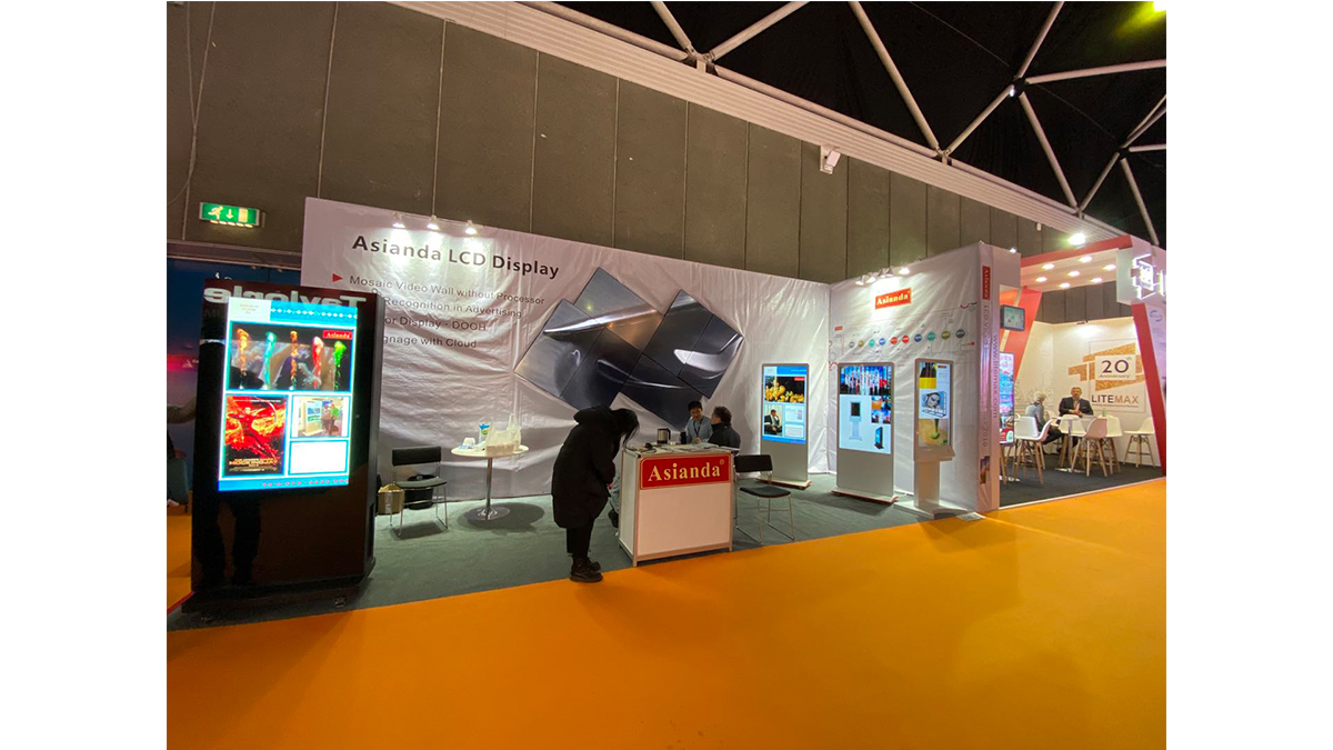 Shenzhen Yaxunda LCD Display Equipment Co., Ltd. LCD Advertising Player