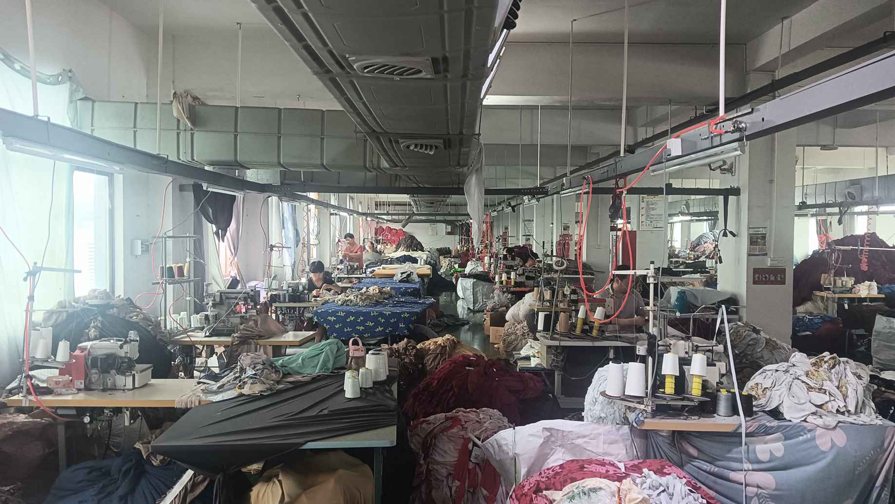 Yiwu Lixin Textiles Co., Ltd. Cushion Covers