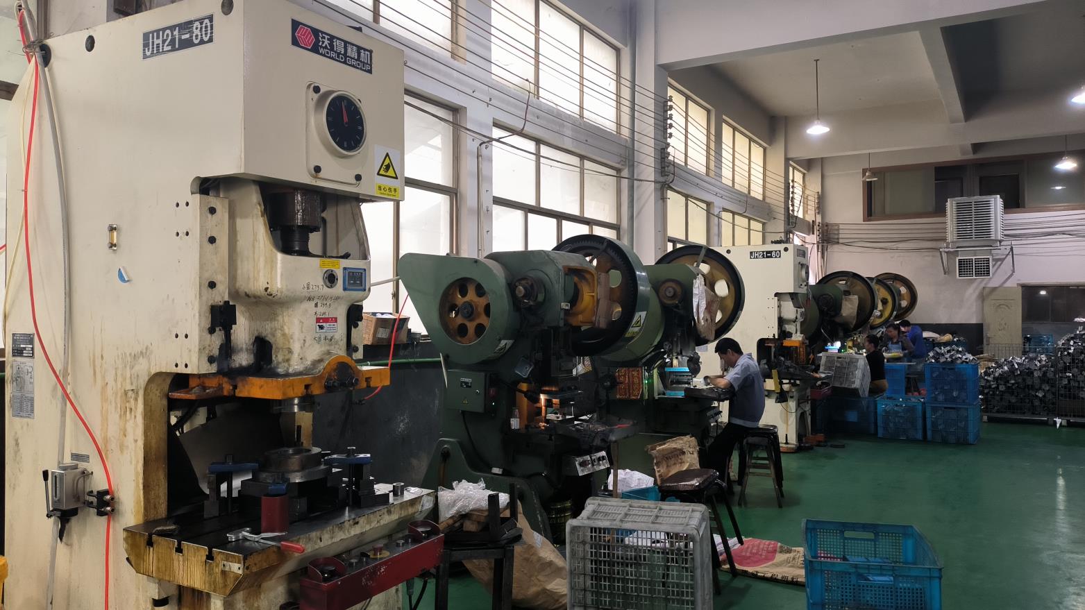 Zhejiang Favour Import and Export Co., Ltd. Dumbbells