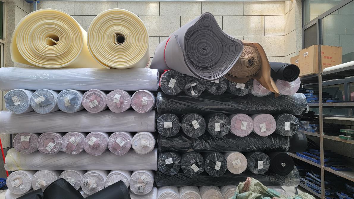 Baoding Heyuan Bag & Luggage Manufacturing Co., Ltd. School Bags