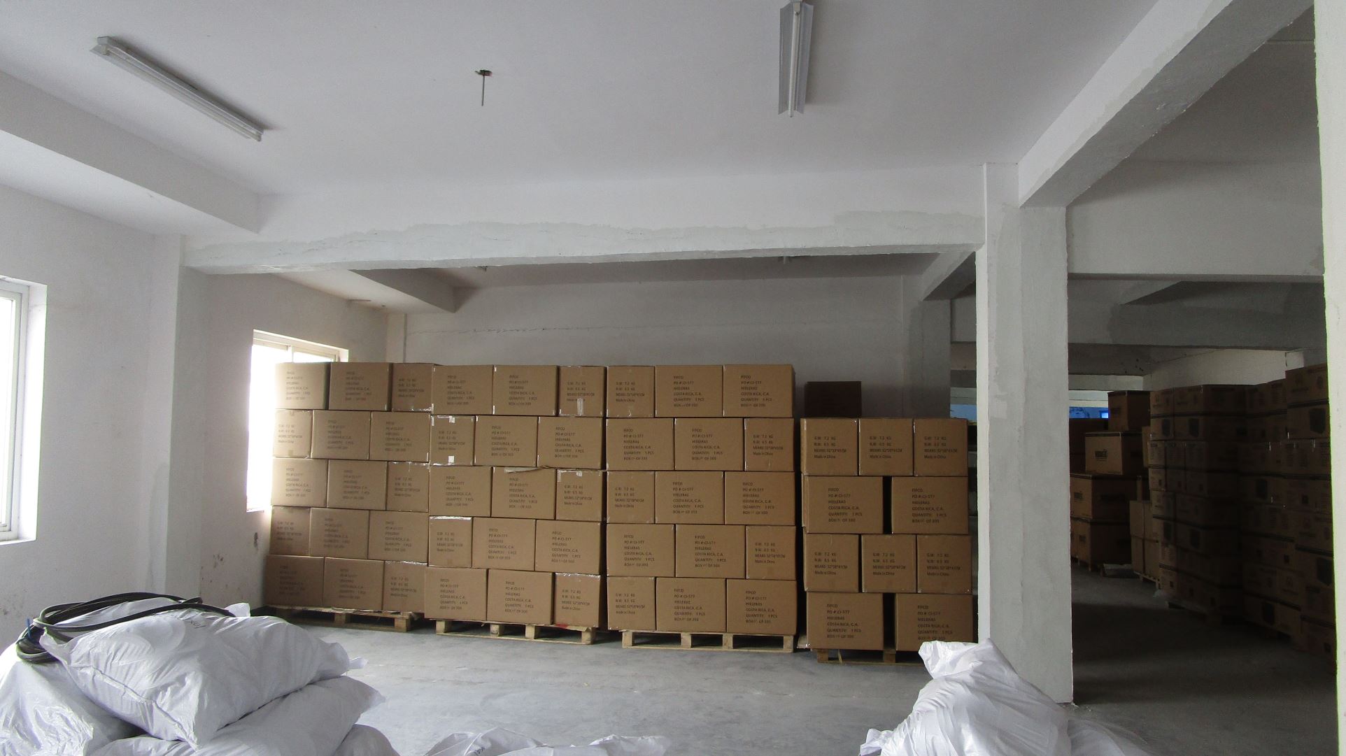 Ningbo Feiya Plastic Products Co., Ltd. Rotomolded Cooler Box
