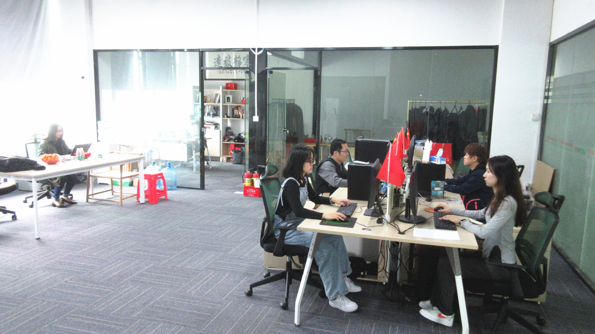 Shenzhen Electrotec Business Limited Cooling Fan Clothing