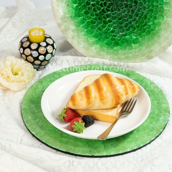 Eco Friendly Fish Fin Pattern Blue Mother Of Pearl Placemat, Serving Mat In Round Shape Accessories Kitchen Supplies Wholesale