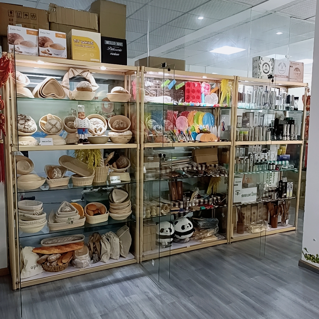 Chengdu Shelly Sunshine Trade Co., Ltd. Supermarket Shelves