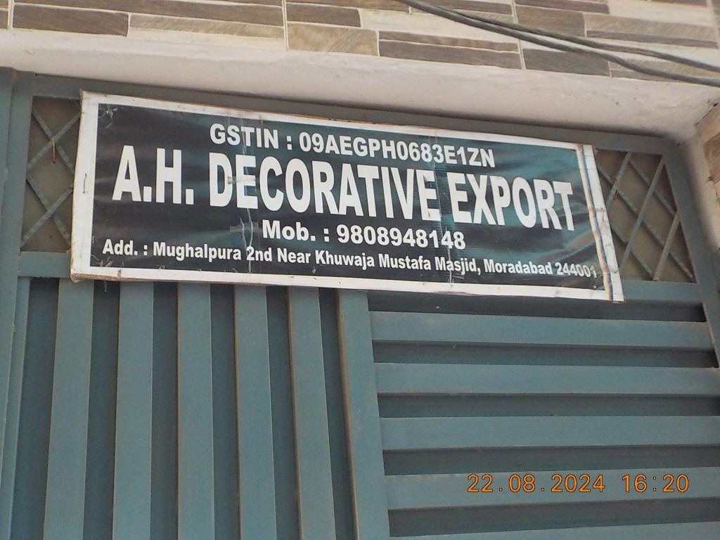 A.h.decorative Export FLOWER VASE