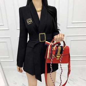 The new black suit for women's autumn and winter waist collection design feels temperament slimming all suits with be