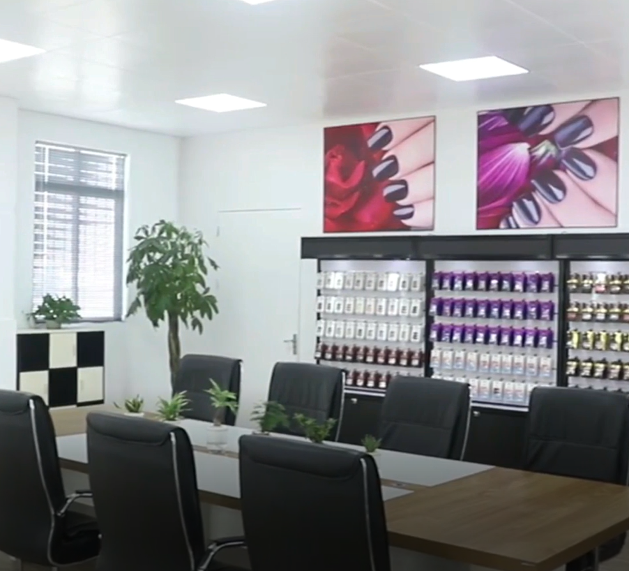 Guangzhou Bigben Fashion Trade Co., Ltd. press on nails