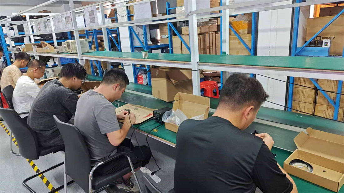 Dongguan Ruyuan Intelligent Technology Co., Ltd. 3D Hologram Projector