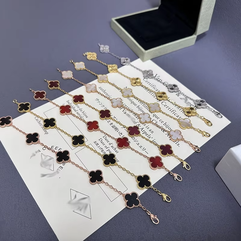 Haifeng County Chengdong Town Luxury Fragrance Jewelry Factory Factory 1:1 Plated With 925 silver 18K Gold Classic Clover Bracelet Agate Pendant Female Lucky Carnelian Agate Bracelet Jewelry