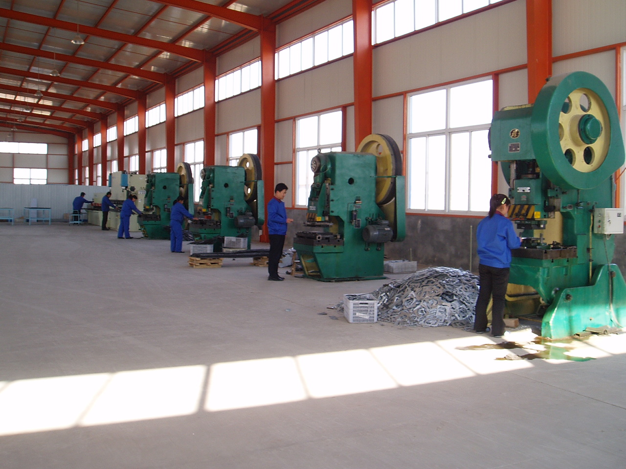 Tianjin Hengsheng Hardware Co., Ltd. Coil Nails