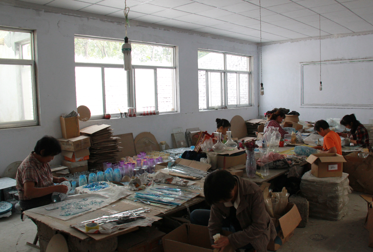 Jinan Laiwu Yixin Arts & Crafts Co., Ltd factory image 2