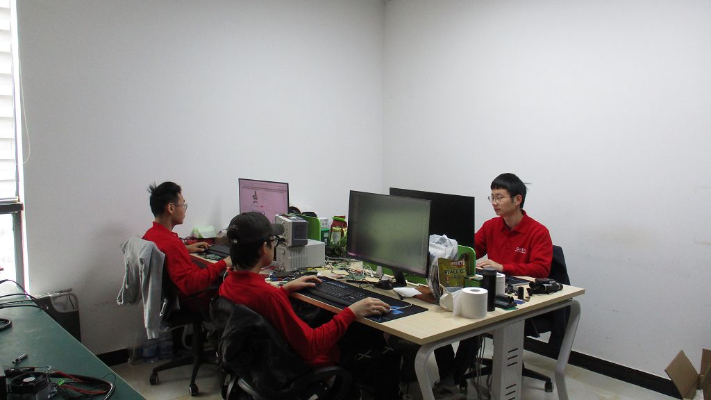Onick Optics (Wuhan) Co., Ltd. factory image 6