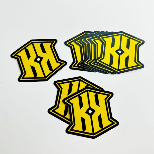 Custom Screen Printing Packaging Label Sun Proof Waterproof Vinyl Adhesive Cartoon Die Cut Sticker For Laptop/Phone Case