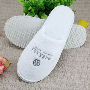 luxury Comfortable White velvet  Four Season Bathroom Soft Slippers For Hotel shoes