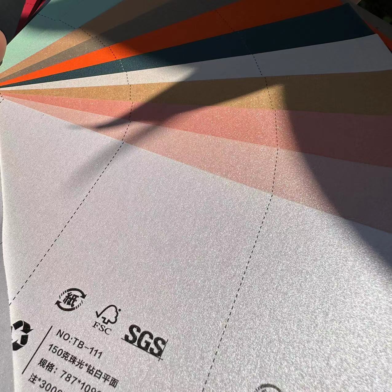 Qingdao Zhiguan Industry And Trade Co., Ltd. Printable 250gsm 300gsm Pearl Paper Sheets Wrapping Blue Cardstock Paper Paperboard