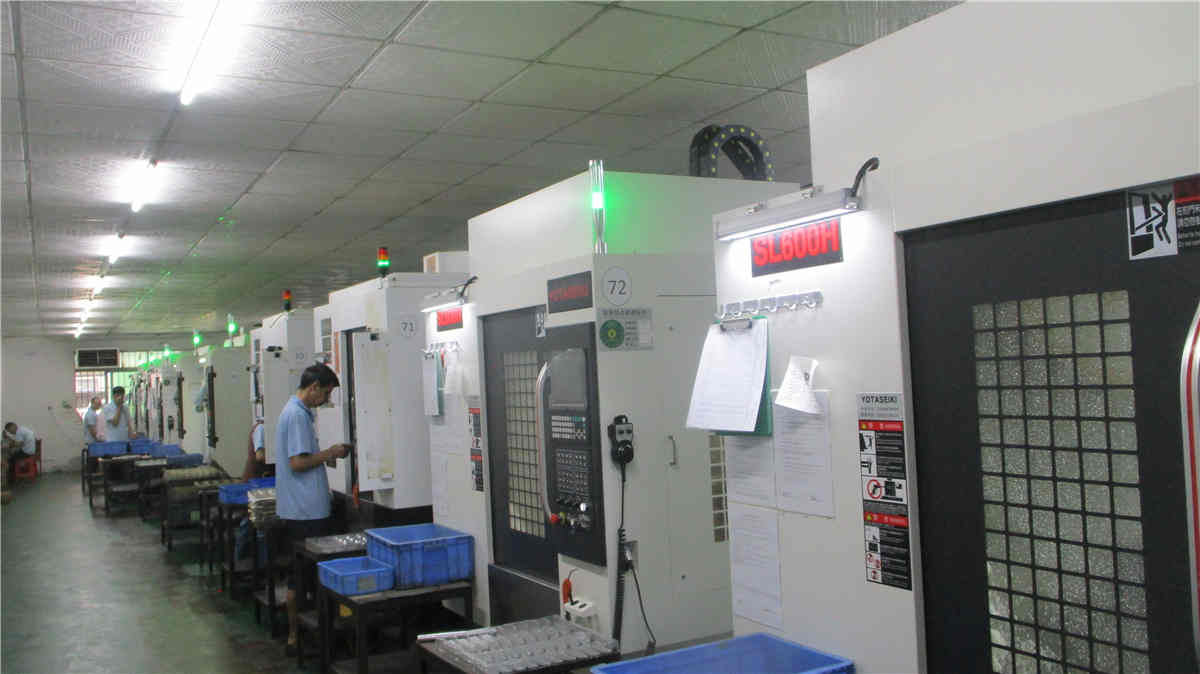 Dongguan Shengqi Lighting Technology Co., Ltd. Tactical Torch