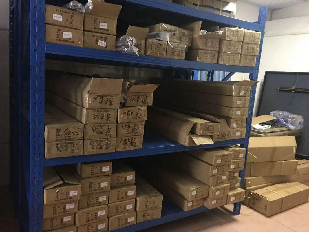 Haikou Longhua District Shiying Sporting Goods Store factory image 2