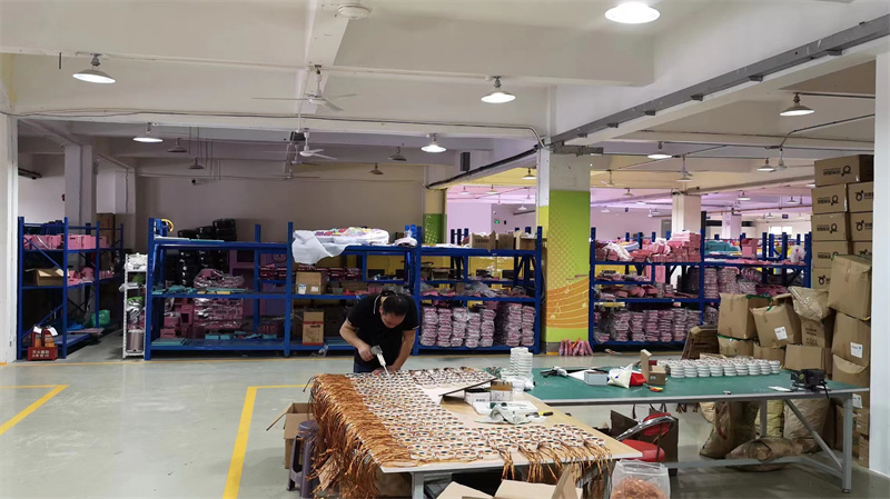 Guangdong Red Rabbit Technology Co., Ltd. Cotton Candy Vending Machine