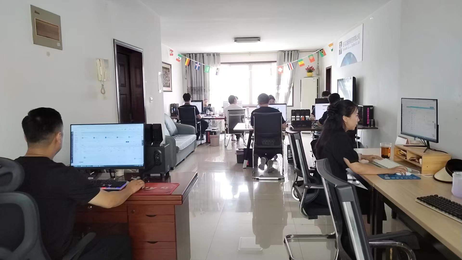 Zhumadian Economic Development Zone Qianyuan Trading Co., Ltd. factory image 2