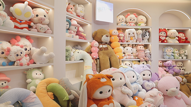 Yangzhou Yinlaier International Trade Co., Ltd. Plush Toys