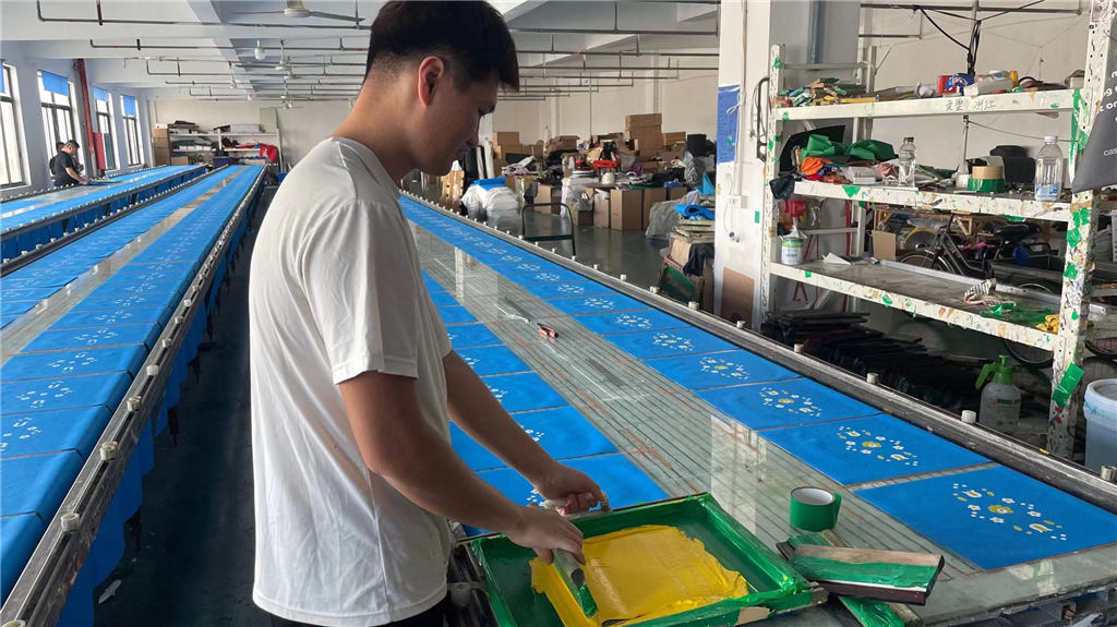 Cangnan Xiangqun Bags Co., Ltd. Drawstring Bag