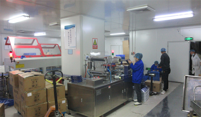 Henan Zhongmai Trading Co., Ltd. Lip gloss