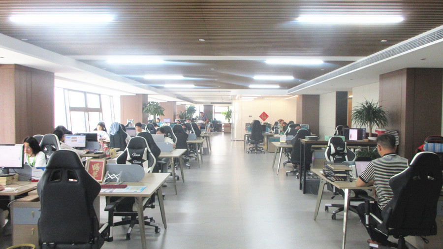 Linyi Yiji International Trade Co., Ltd. factory image 2