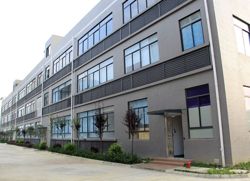 Sichuan Kemique International Ltd. Liquid packing machine