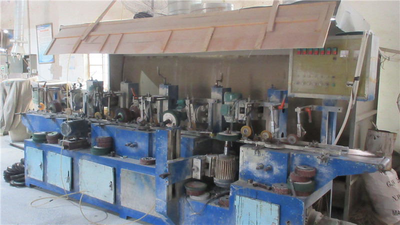 Yiwu Junlin Decoration Materials Co., Ltd. Wood Frame Moulding