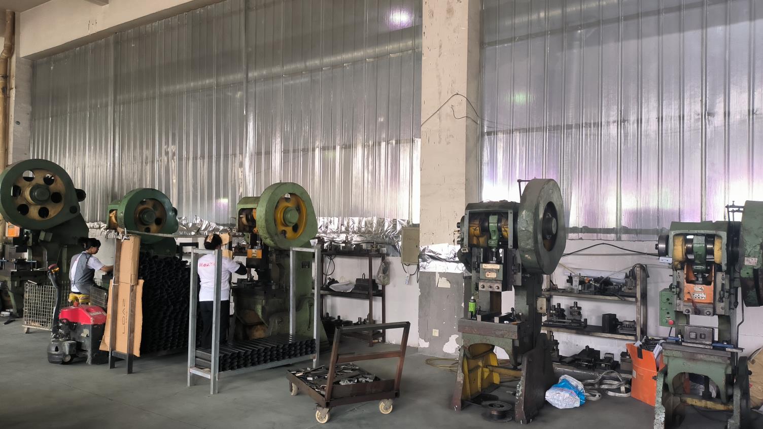 Ningbo Maxyes Sports Co., Ltd. spin bikes