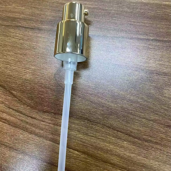 PLASTIC PUMP FOR COSMETIC BOTTLE