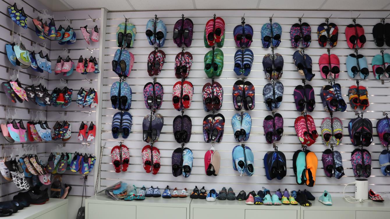 Dongguan Chengyuan Sports Products Co., Ltd. Water Shoes