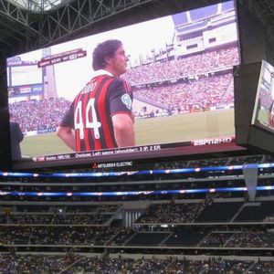 Factory Direct Sale full color high refresh rate good stabilied waterproof dustproof outdoor led screen