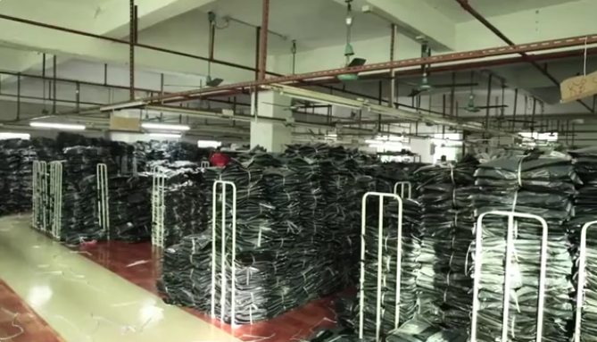 Yulin Huakang Clothing Co., Ltd. Denim Jackets