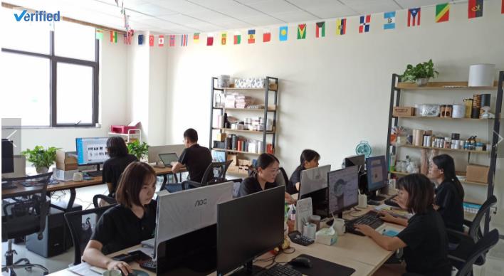 Sichuan Red Snow Pear Technology Co., Ltd. factory image 2