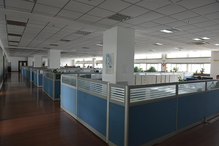 Dalian Unique Optics Co., Ltd. optical prism