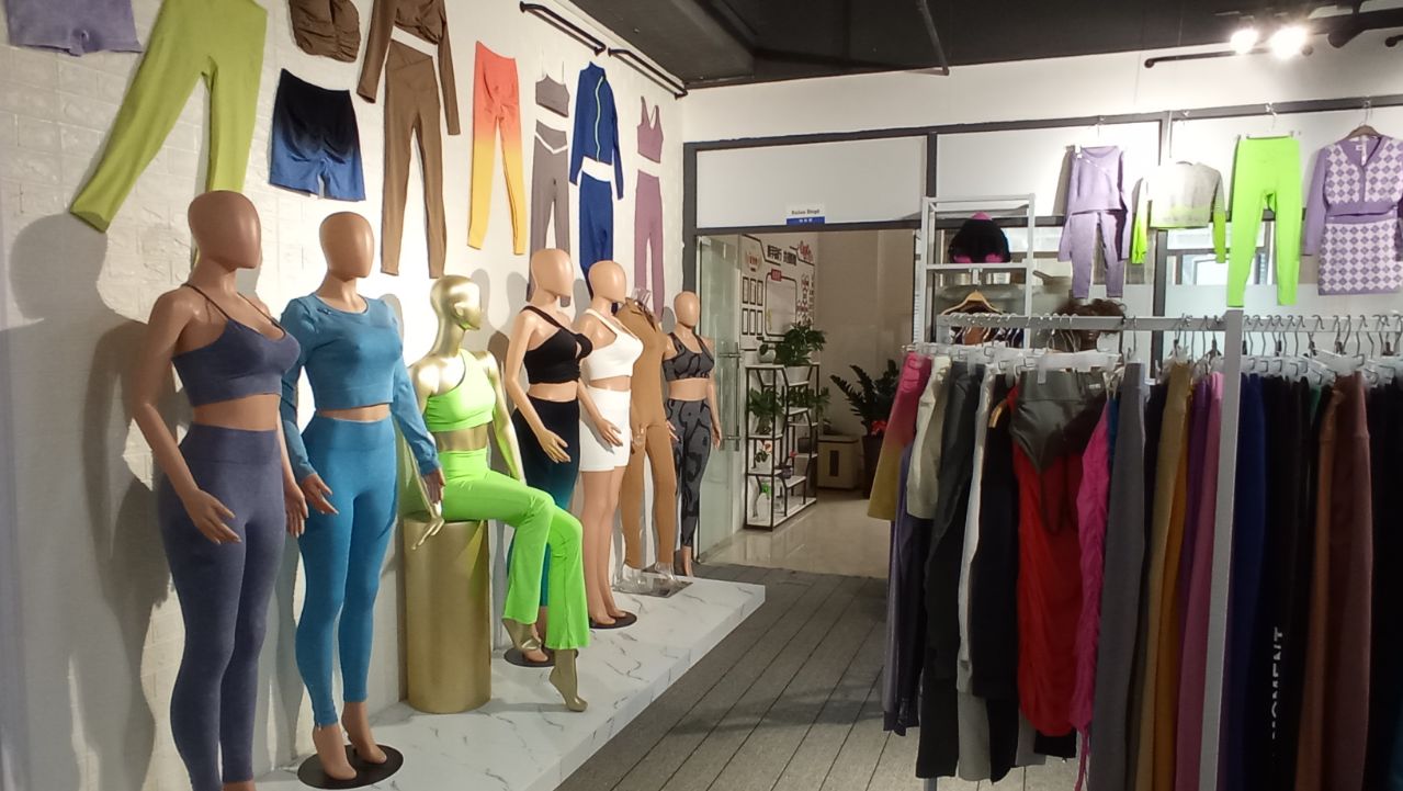 Guangzhou Xuanyingfeng Garment Co., Ltd. apparel