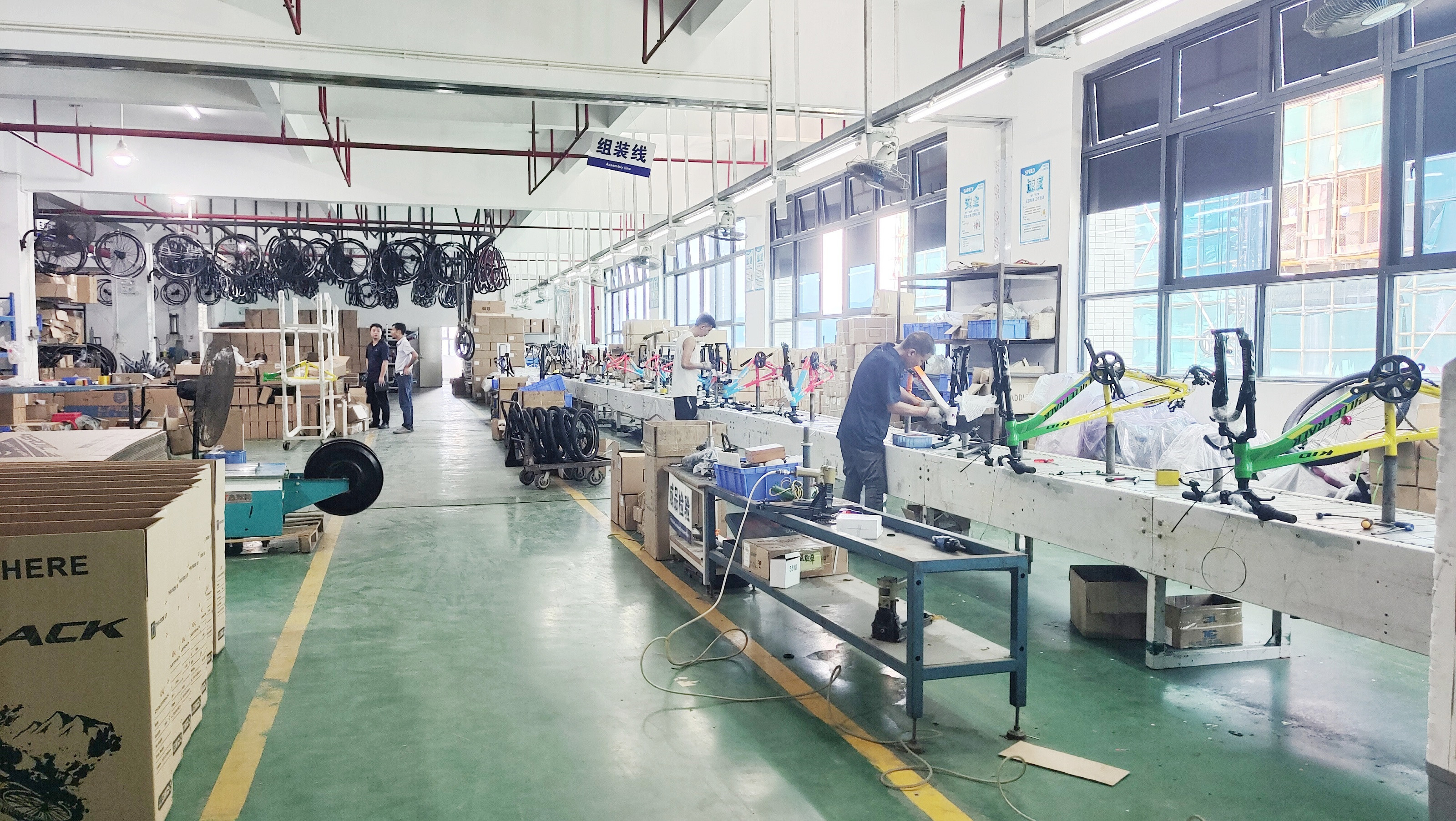 Huizhou Cycletrack Bike Co., Ltd. road bike
