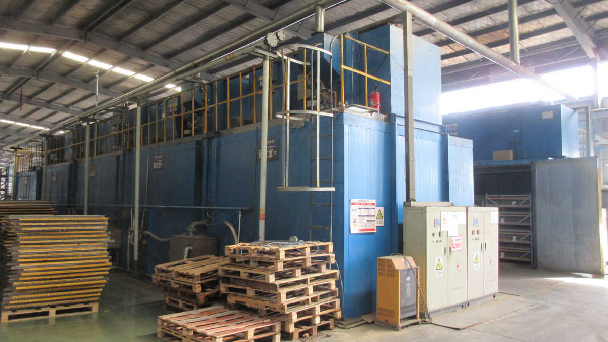 Tianjin Lenston Jozo International Trading Co., Ltd. Auto Tires