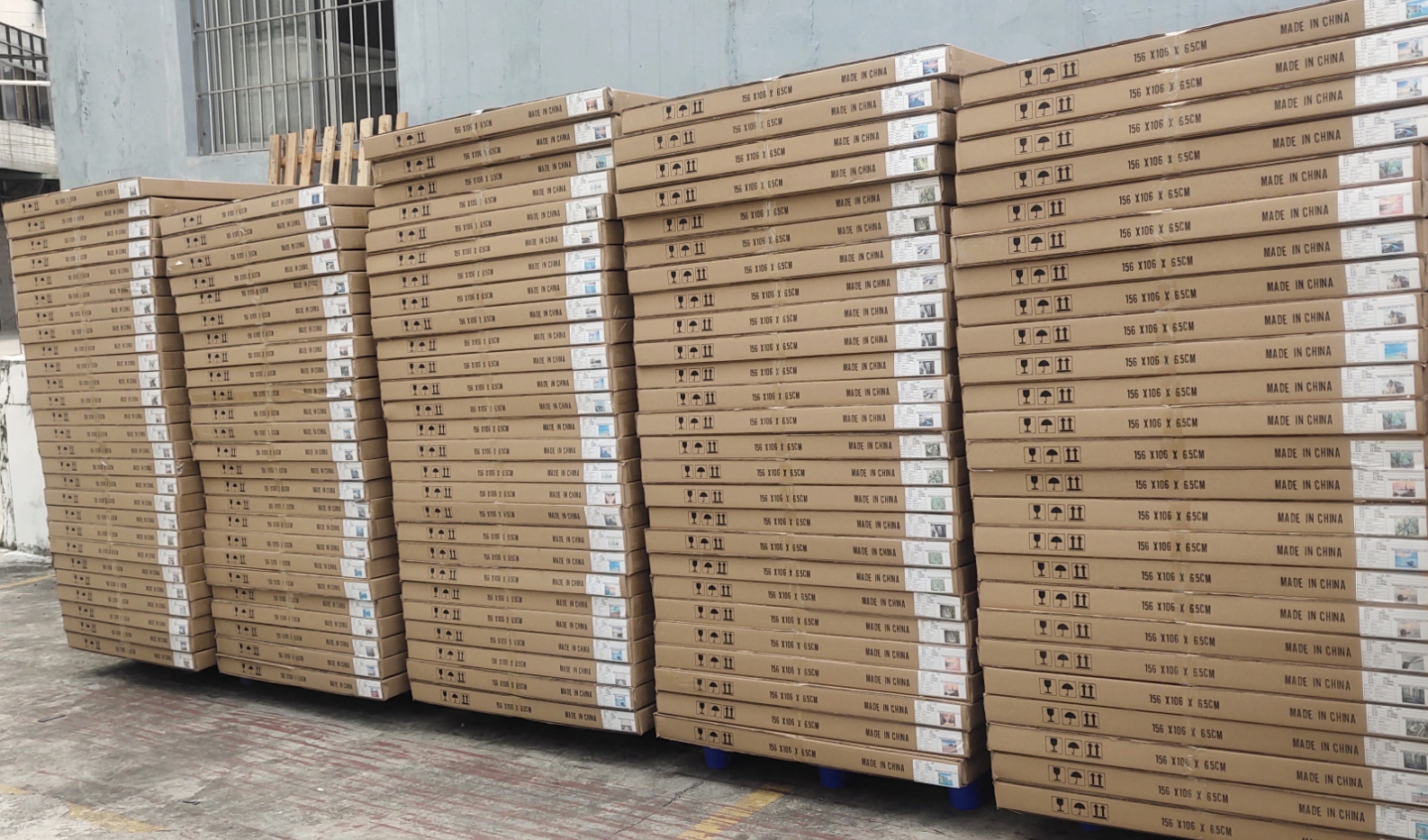 Dongguan Dalang Anyu Plastic Crafts Firm Crystal Porcelain Painting