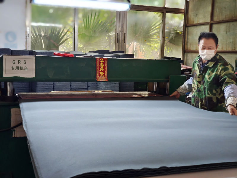 Shenzhen Eastern-pro Industrial Limited Company Neoprene sleeves