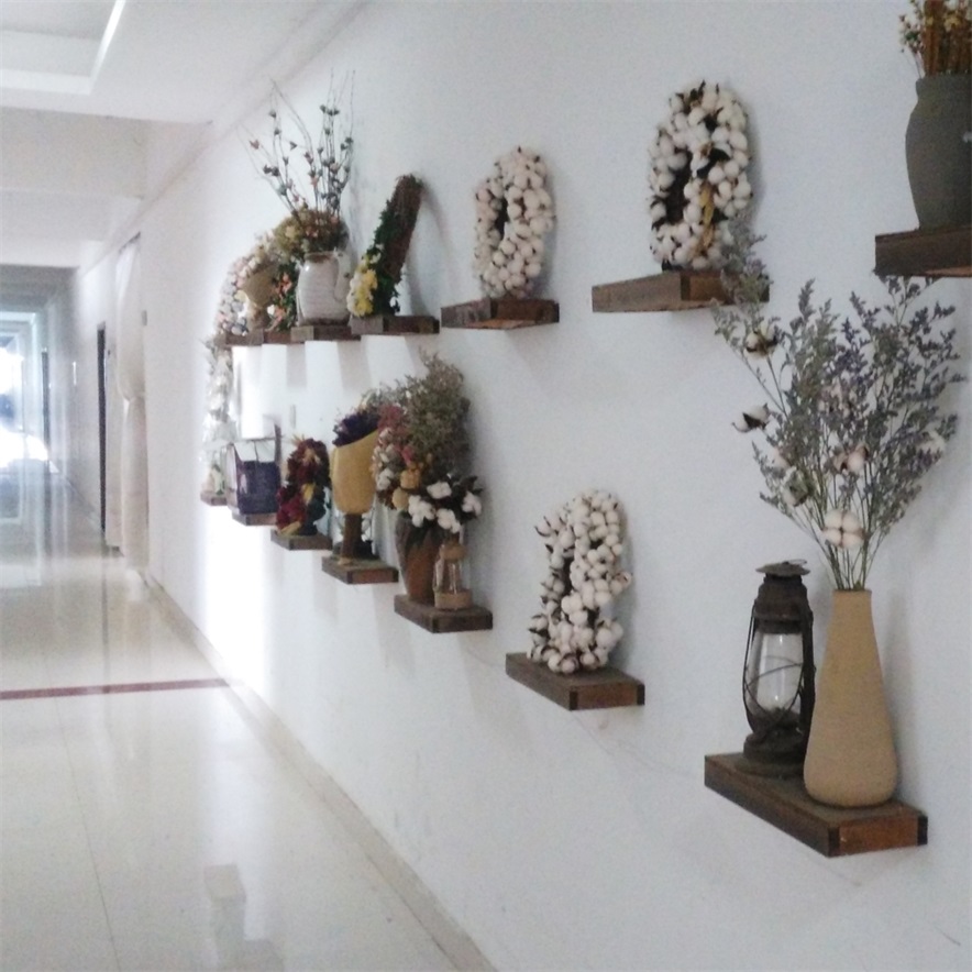 Wuhan Dongli Arts & Crafts Co., Ltd. Dried Flowers