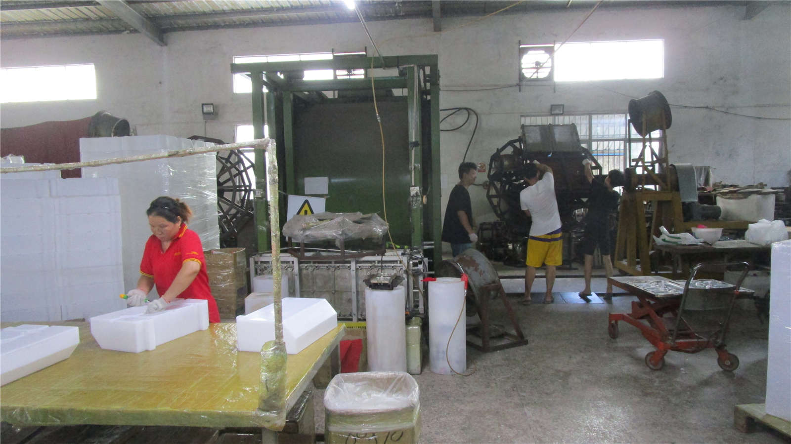 Huizhou City Huiyang District Zhenglong Huajun Crafts Products Factory LED Bar Counters