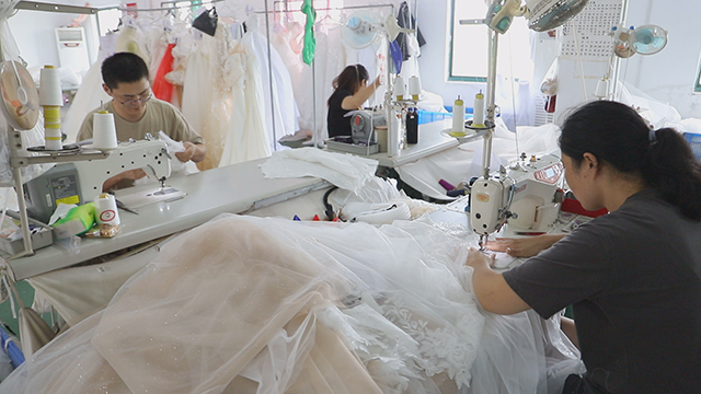 Shenyang Love Season Clothing Co., Ltd. factory image 1