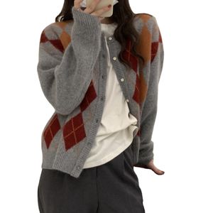 Fashionable casual sweet girl Korea style patchwork diamonds checked womens sweater knitting loose coat cloak cardigans