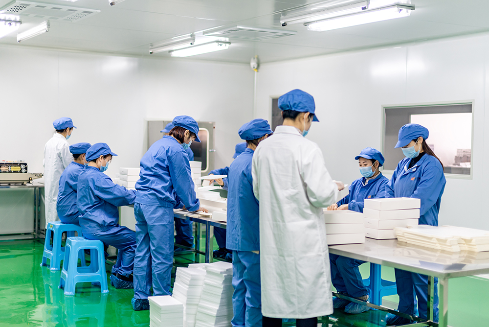 Shenzhen Yiguangnian Innovation Technology Co., Ltd. Blackhead Remover