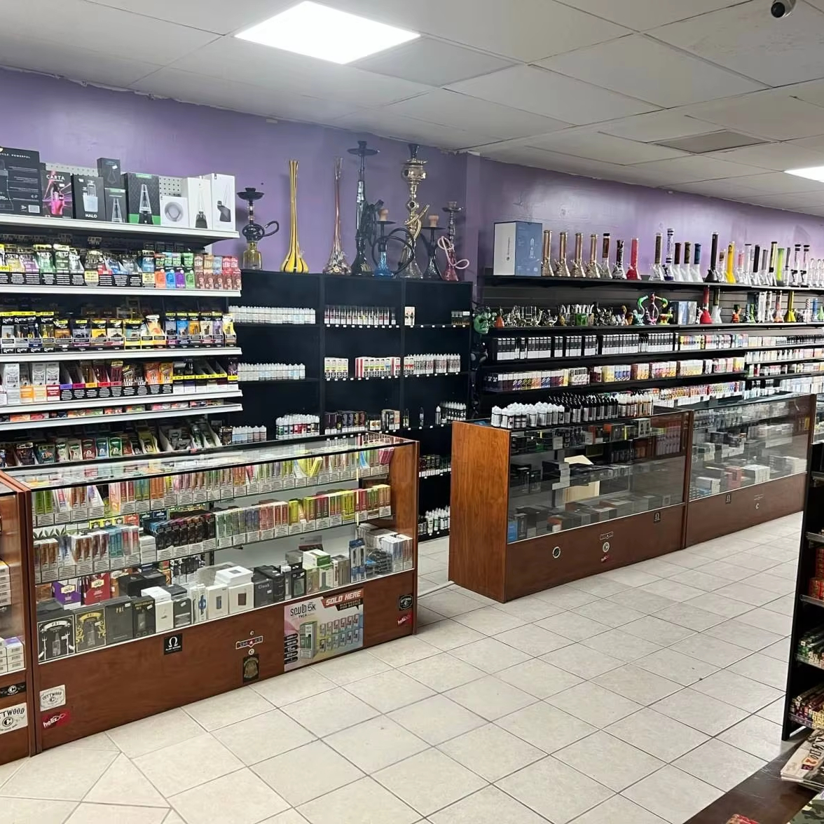 Jincheng Xigu Trading Co., Ltd. Fashion Design Smoke Shop Supplier Vapers Lighter Accessories Electronic USB Puffs Lighters