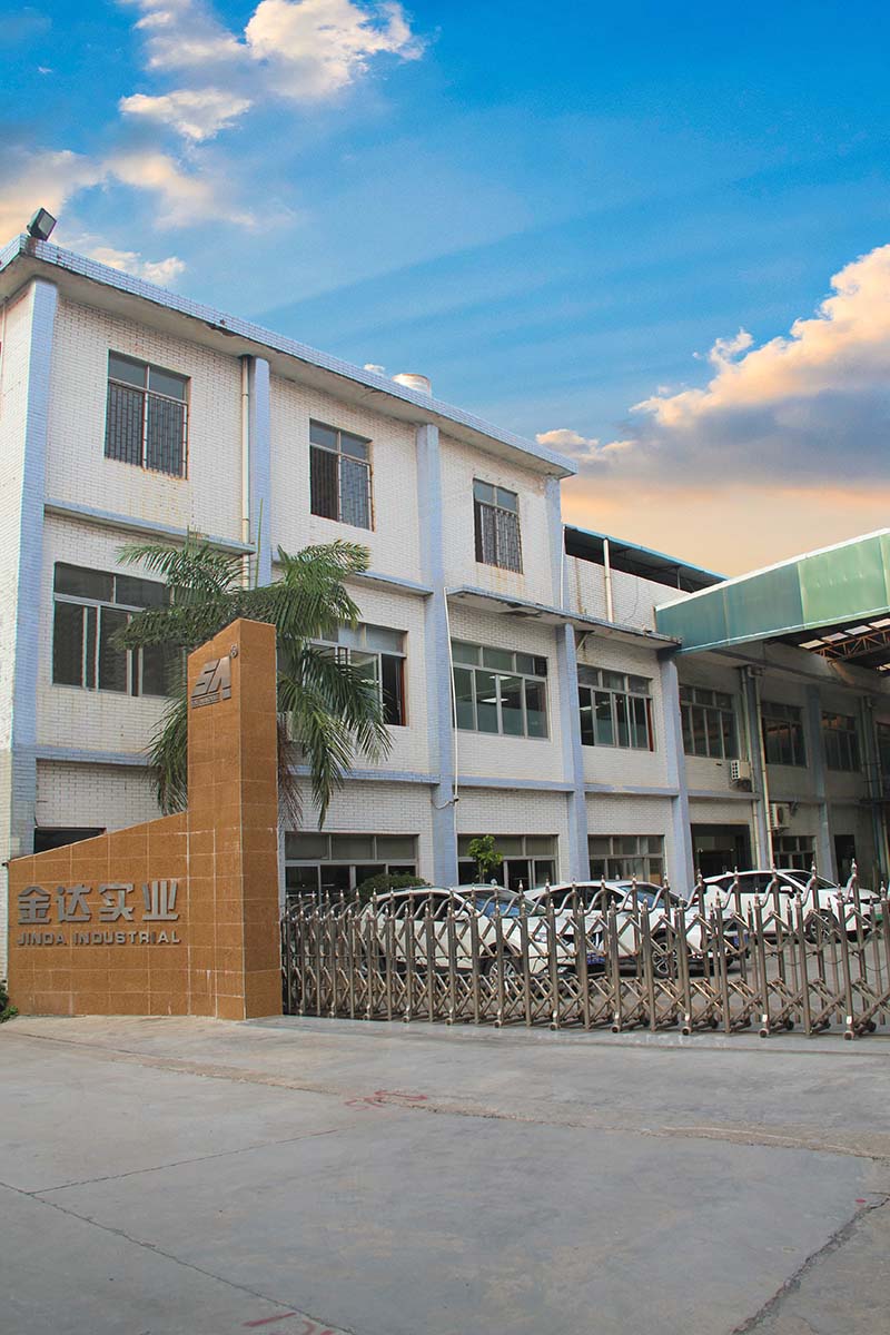 Dongguan Jinda Industrial Co., Ltd. Earrings