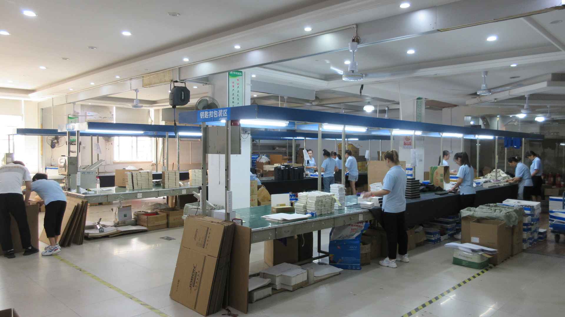 Wenzhou Zhongbang Smoking Set Manufacturing Co., Ltd. Lighter